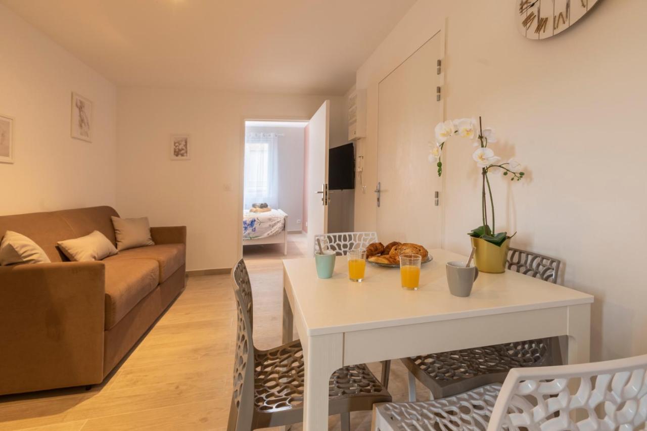 Ferienwohnung Loc Trotteur Le Fleur Des Champs F2 Cosy, Gare Sncf De Lourdes Exterior foto