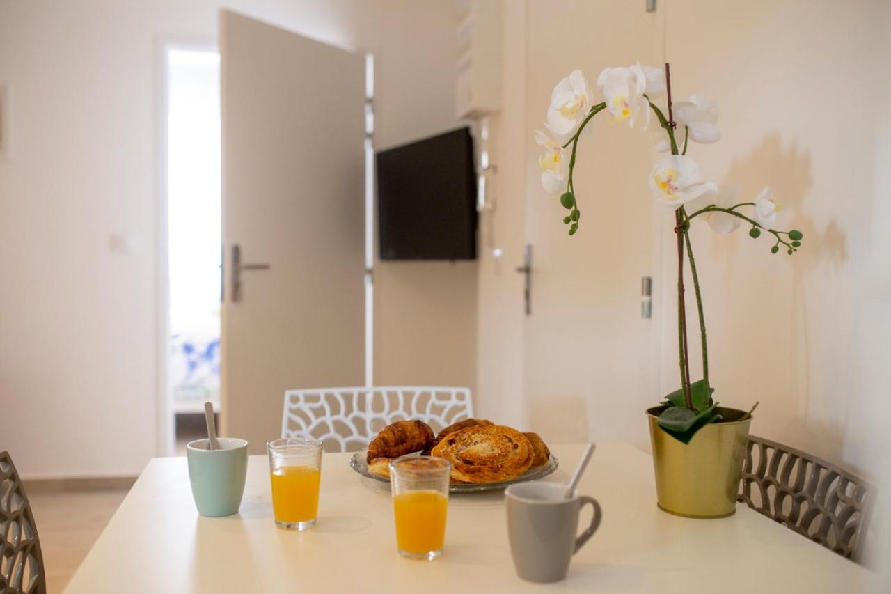Ferienwohnung Loc Trotteur Le Fleur Des Champs F2 Cosy, Gare Sncf De Lourdes Exterior foto